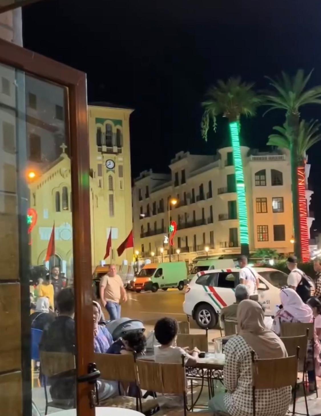 Joli Appart Avec Terrasse Au Centre Ville Tétouan Exterior photo